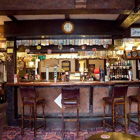 윌름슬로 The Kings Arms B&B 외부 사진